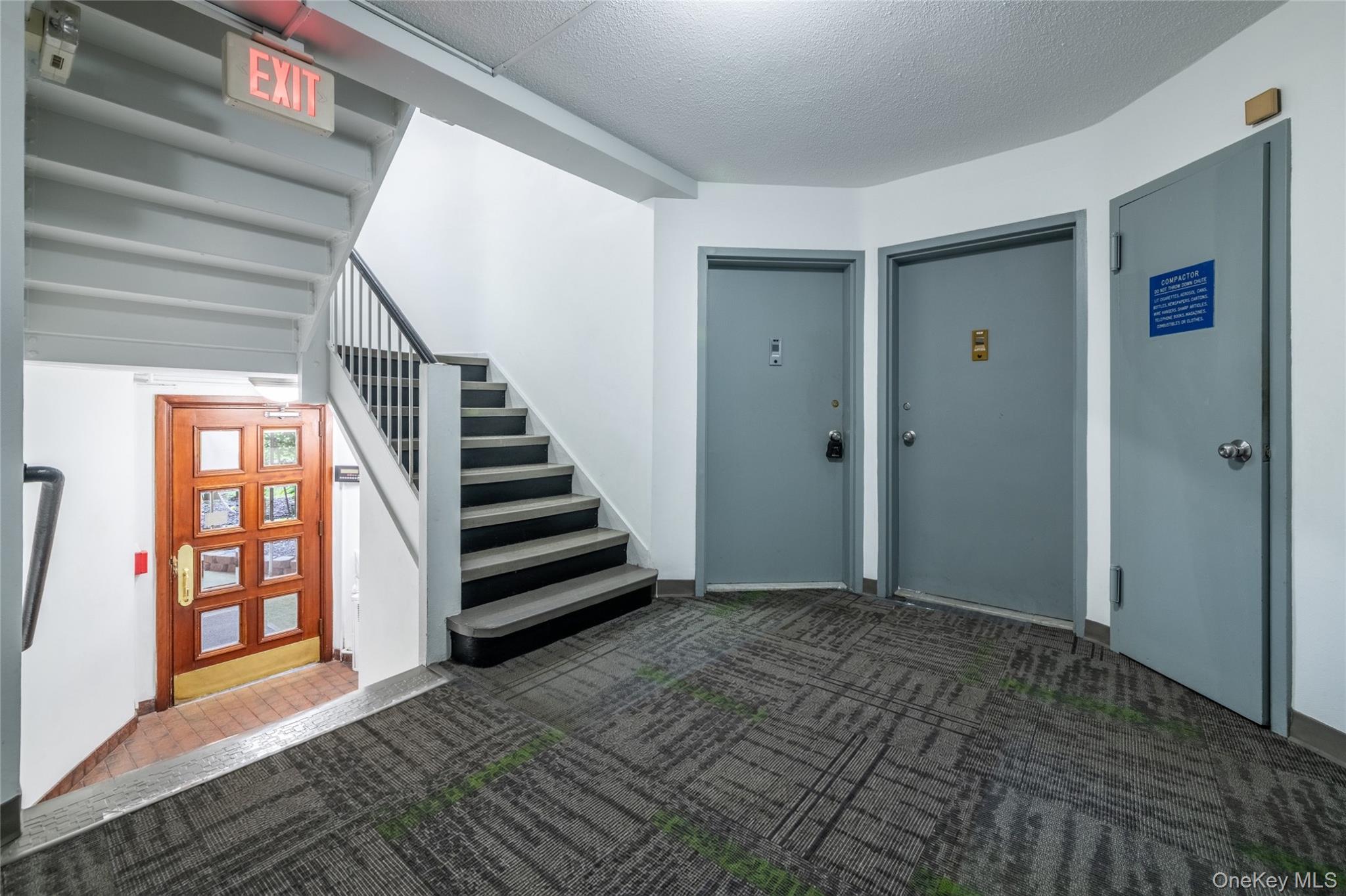 98 Pearsall Drive, Unit 1C photo 7