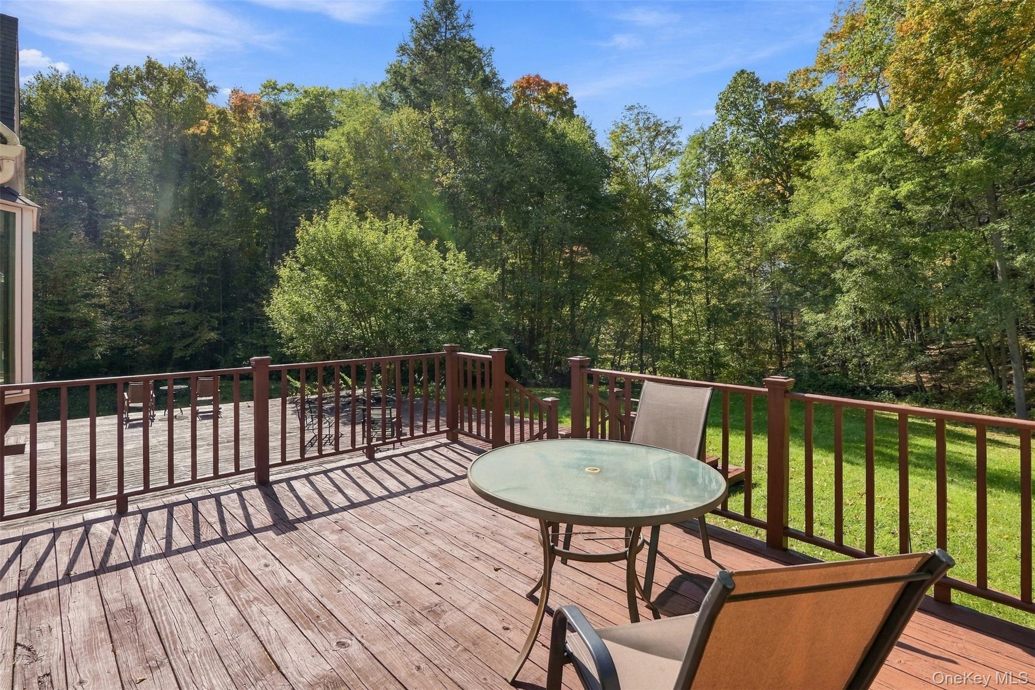 9 Buttonwood Lane – For Sale photo 36