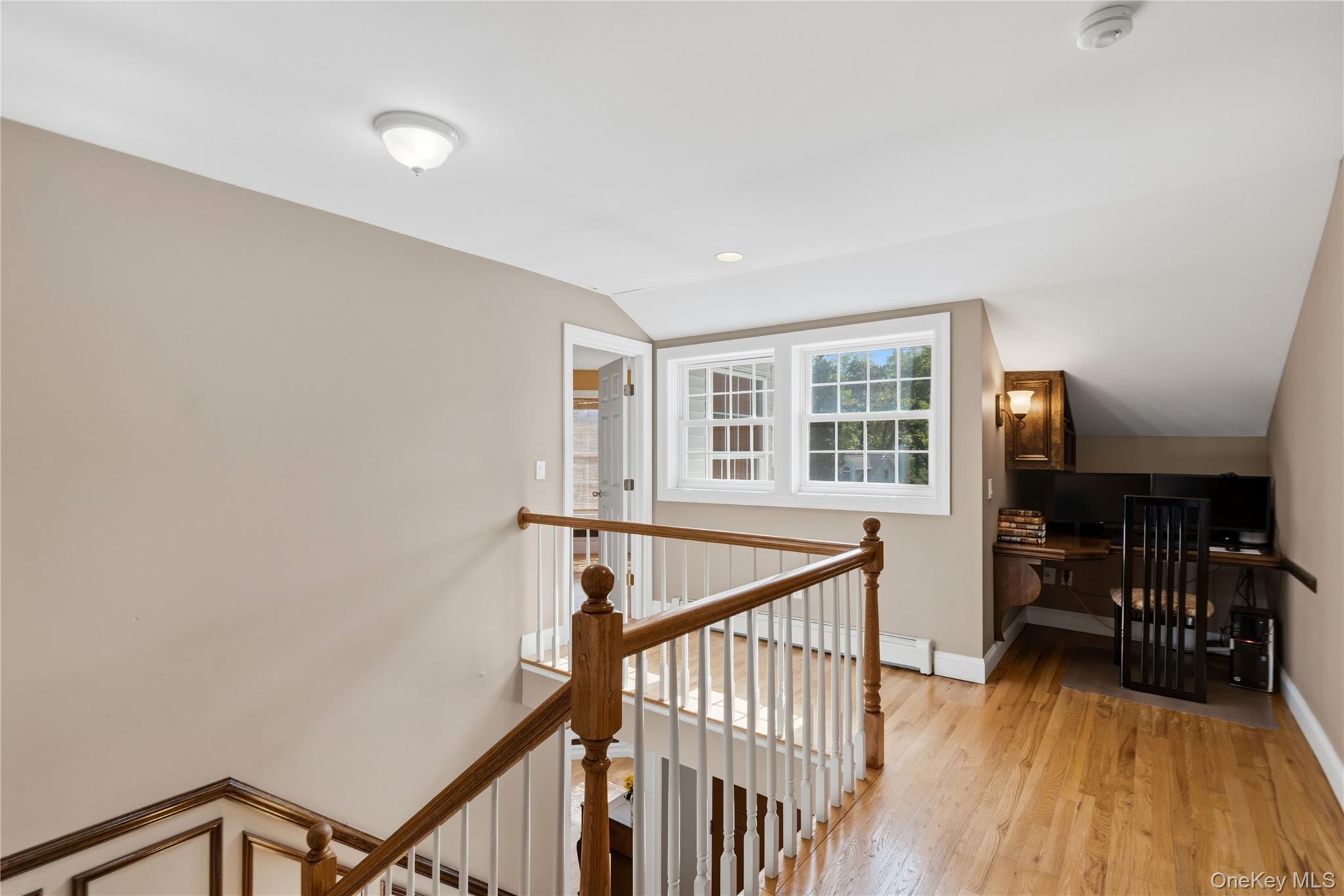 10 Matinecock Court – For Sale photo 17