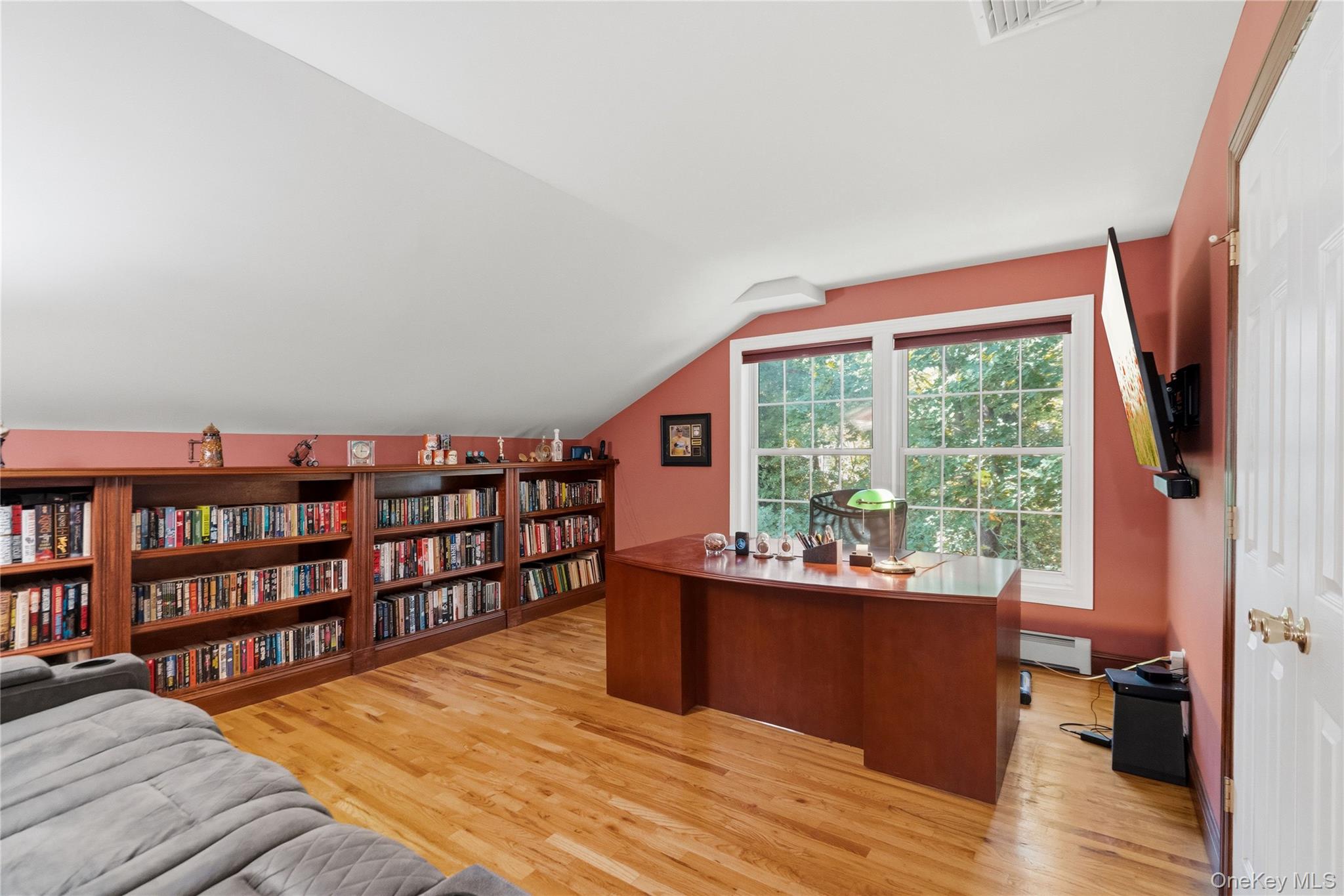 10 Matinecock Court – For Sale photo 24