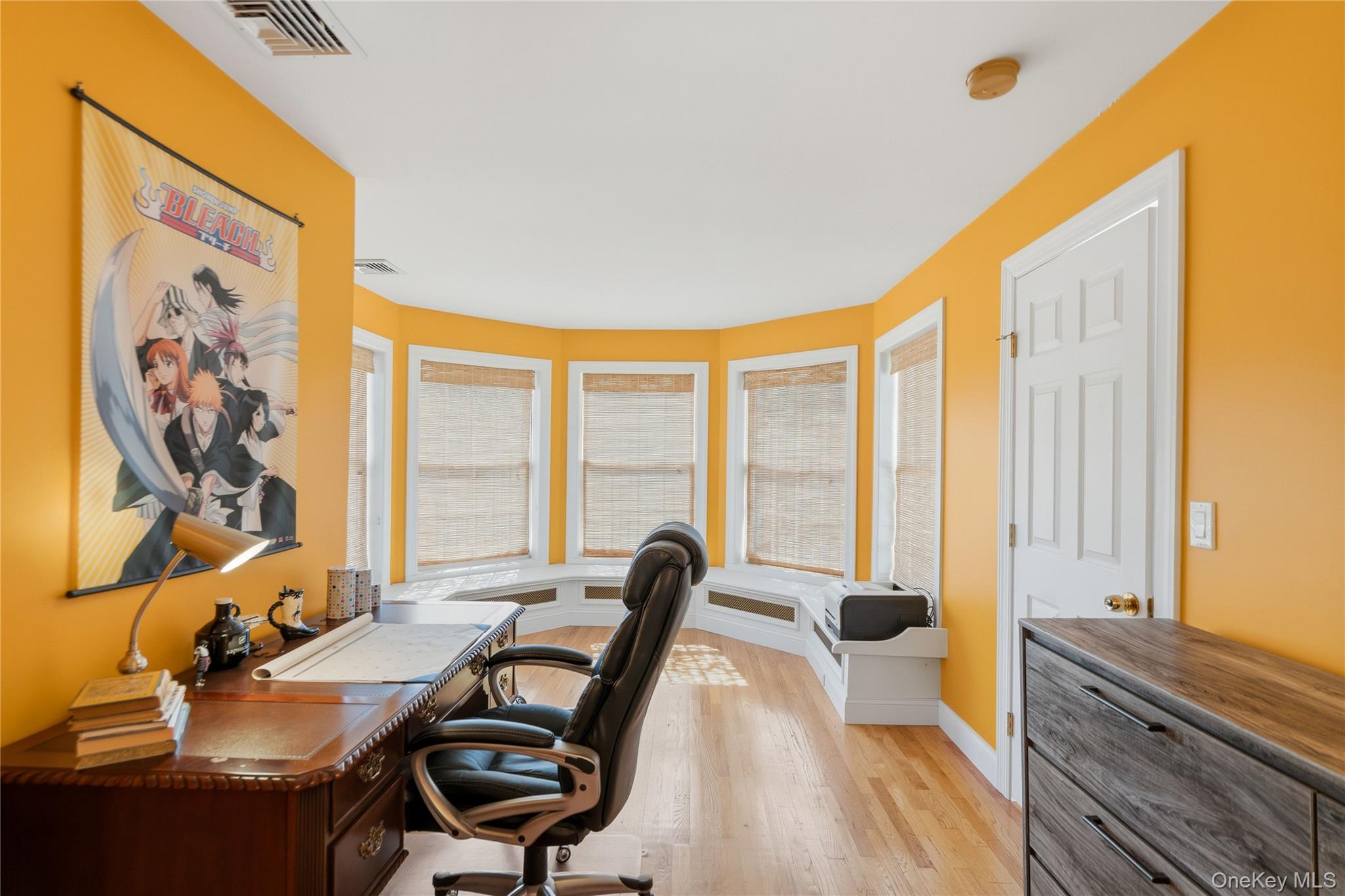 10 Matinecock Court – For Sale photo 25