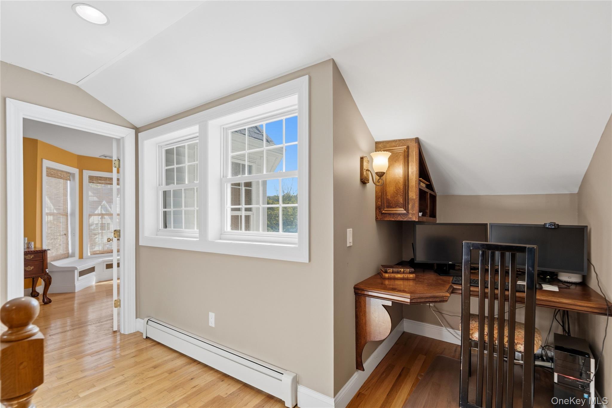 10 Matinecock Court – For Sale photo 18