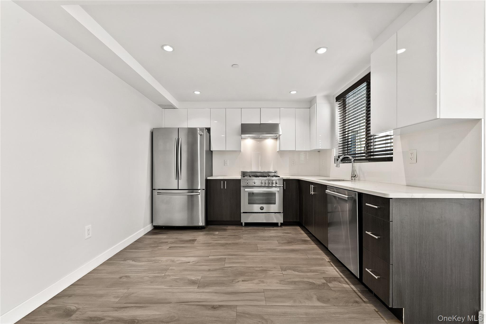 97-45 63rd Drive, Unit 7C photo 3