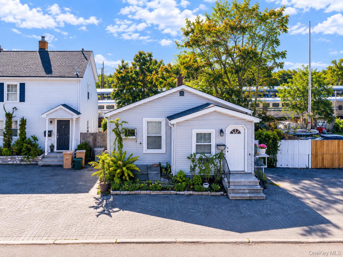 41 Funaro Court – For Sale