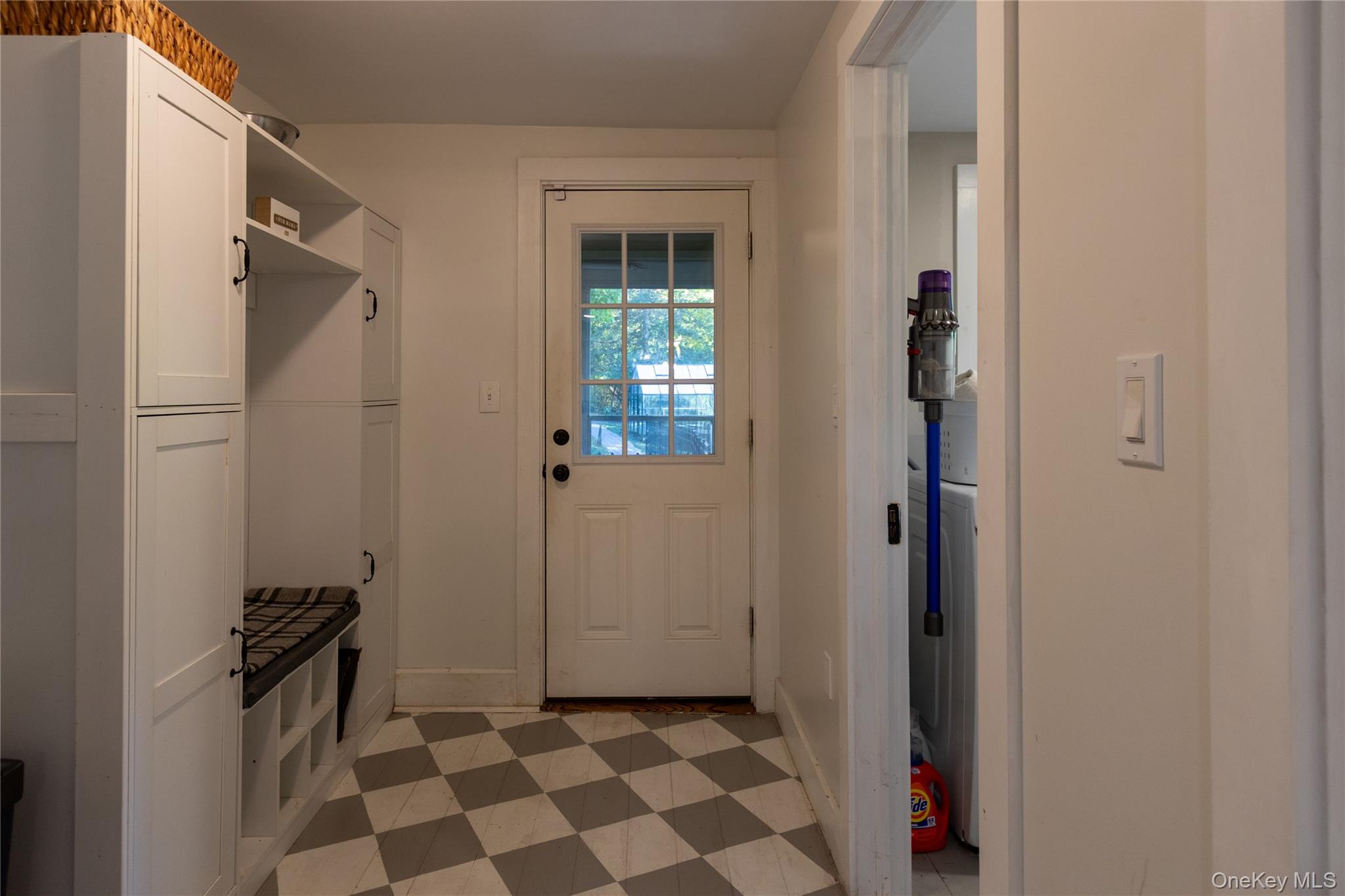 30 Old Post Road N – For Sale photo 26