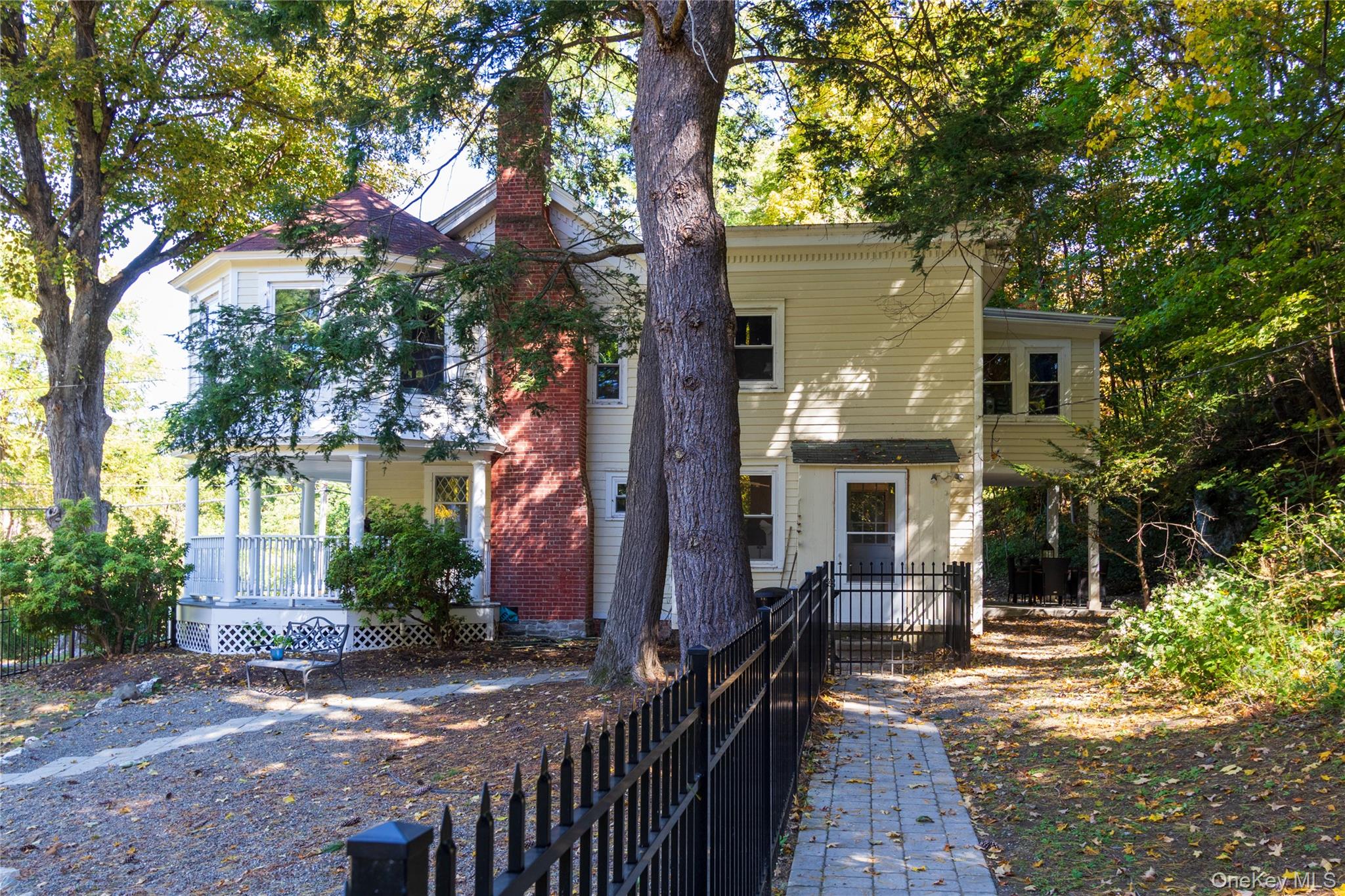 30 Old Post Road N – For Sale photo 32