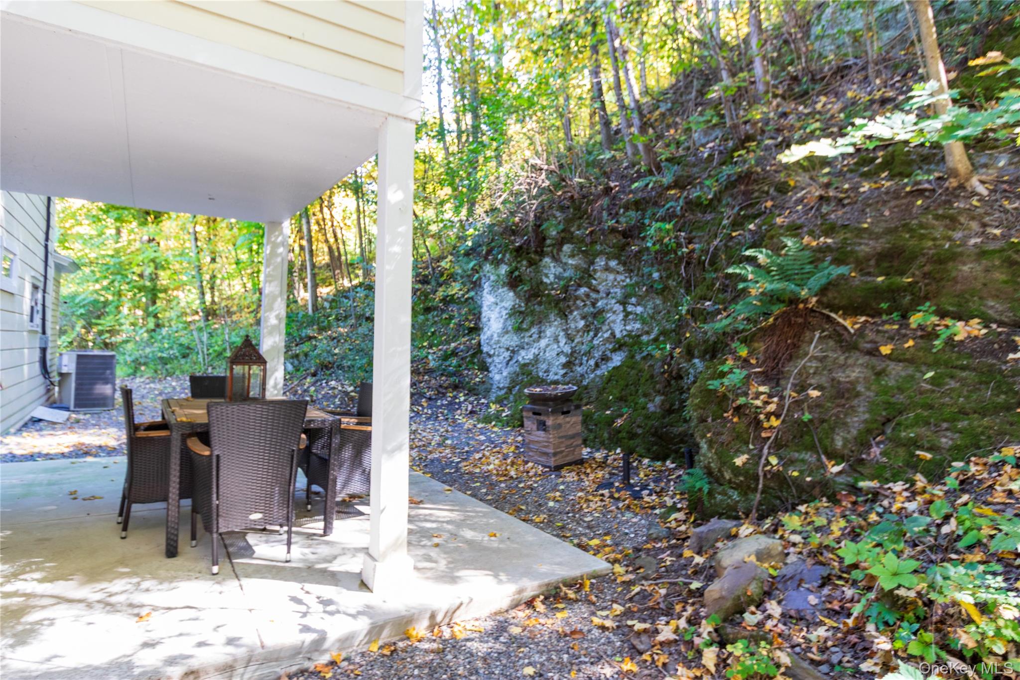 30 Old Post Road N – For Sale photo 27