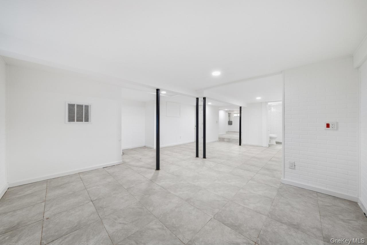 703 Horseblock Road – For Sale photo 17