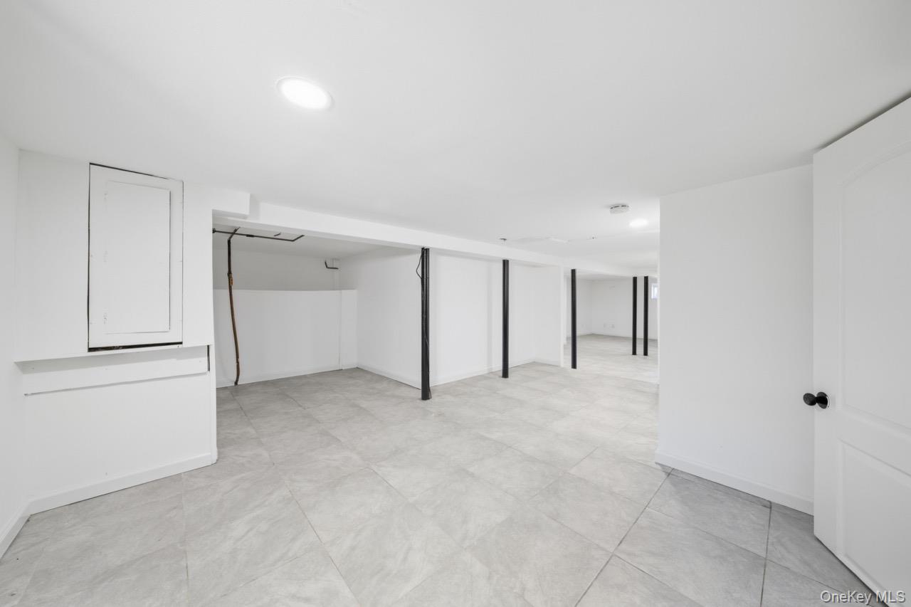 703 Horseblock Road – For Sale photo 16