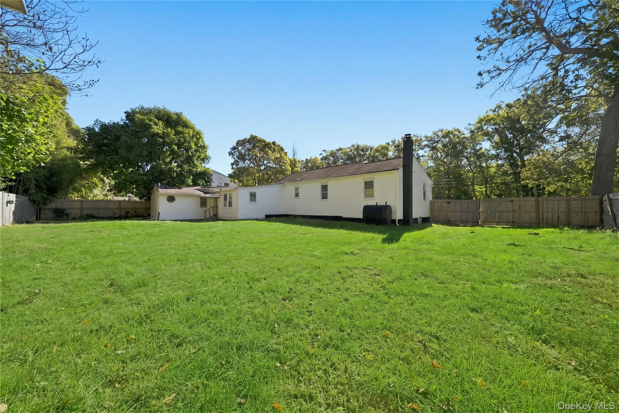 703 Horseblock Road – For Sale photo 19