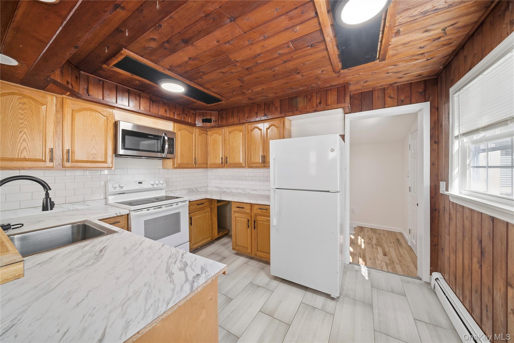 703 Horseblock Road – For Sale photo 6