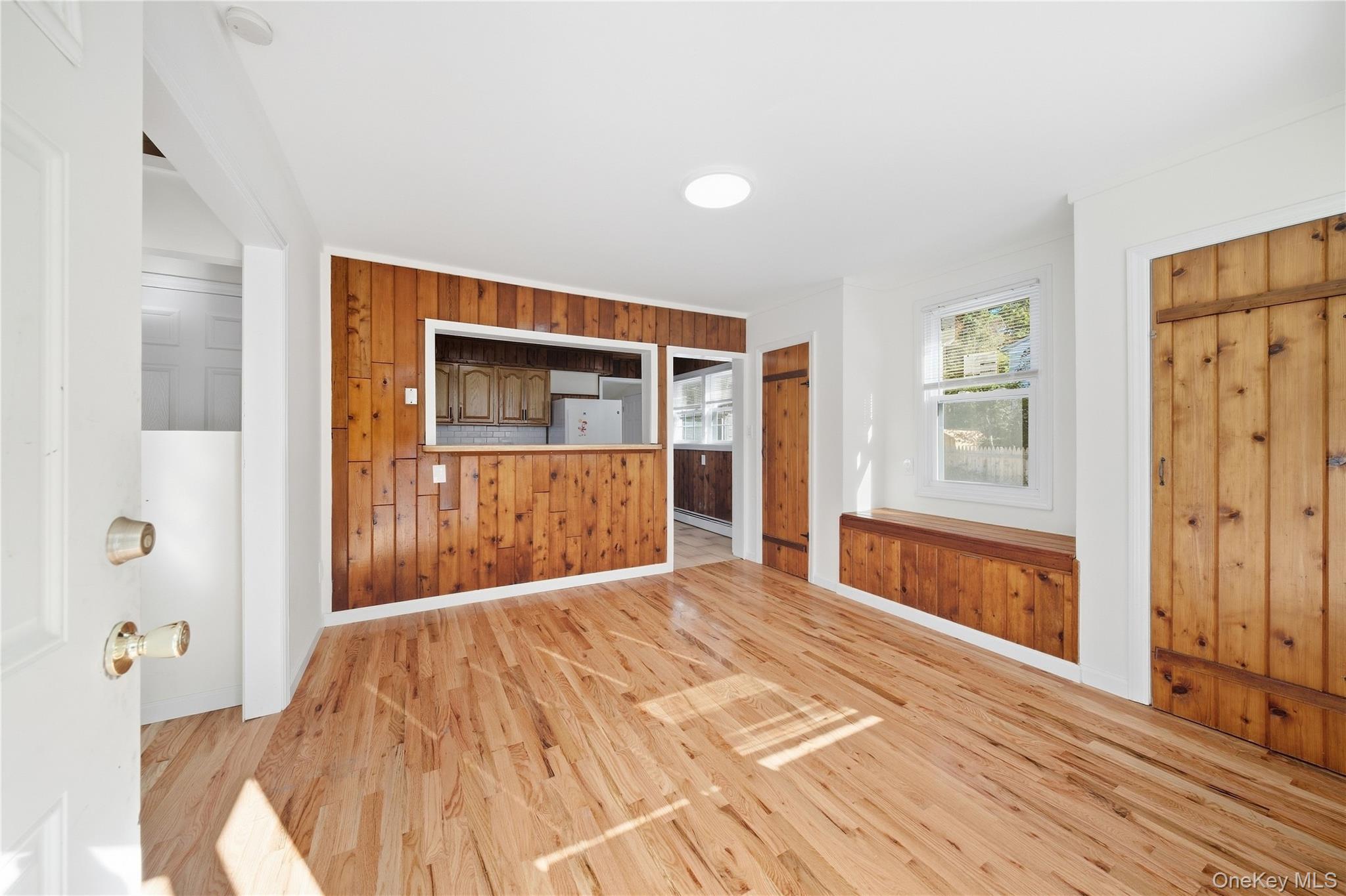 703 Horseblock Road – For Sale photo 4