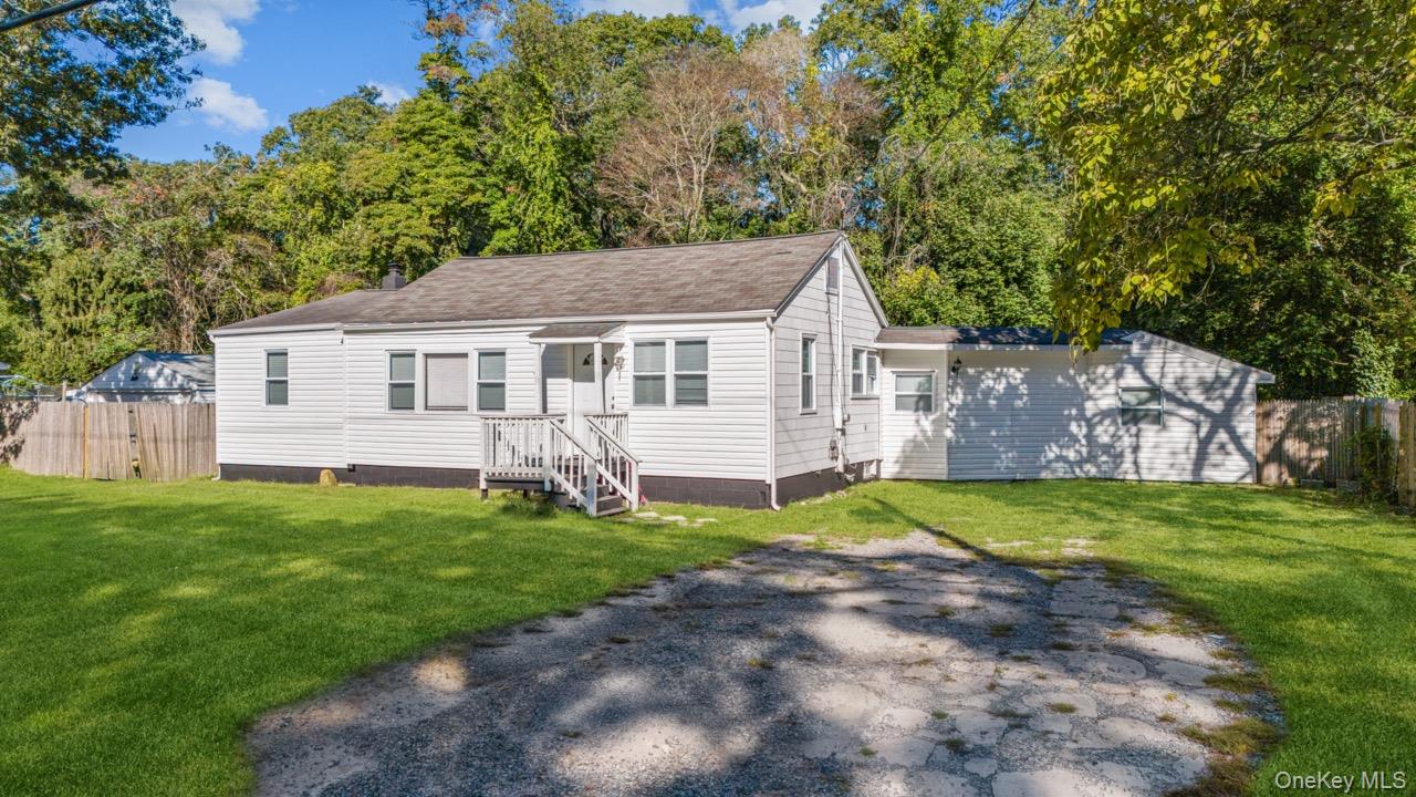 703 Horseblock Road – For Sale