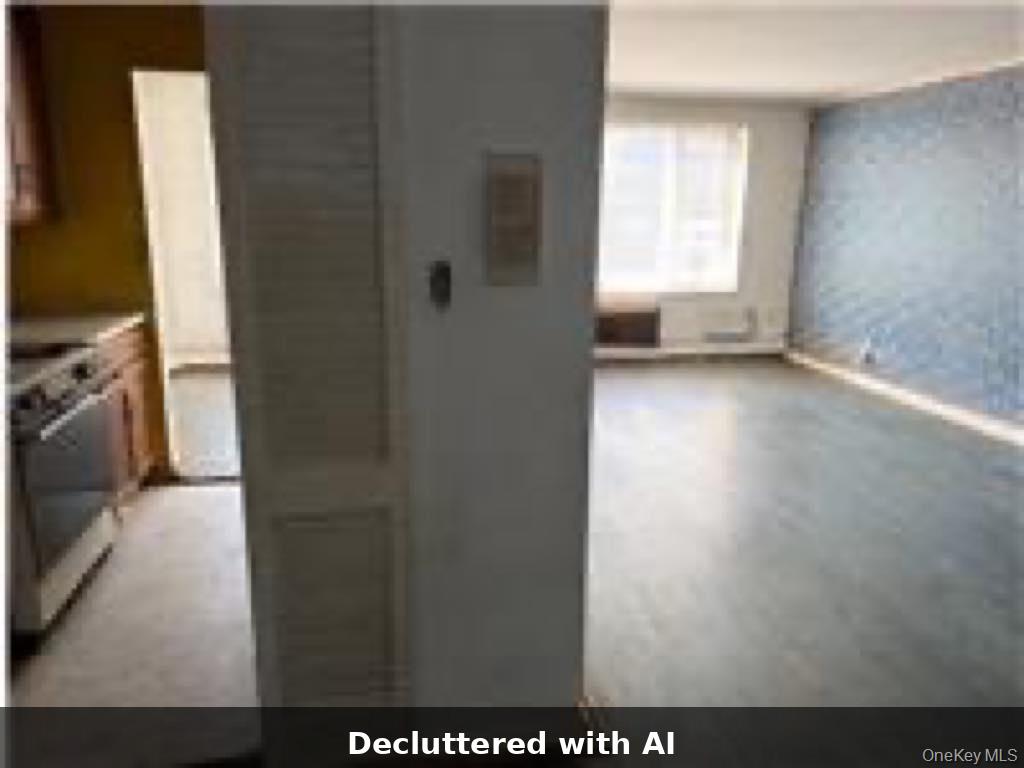185S Middle Neck Road Road, Unit 1C photo 6