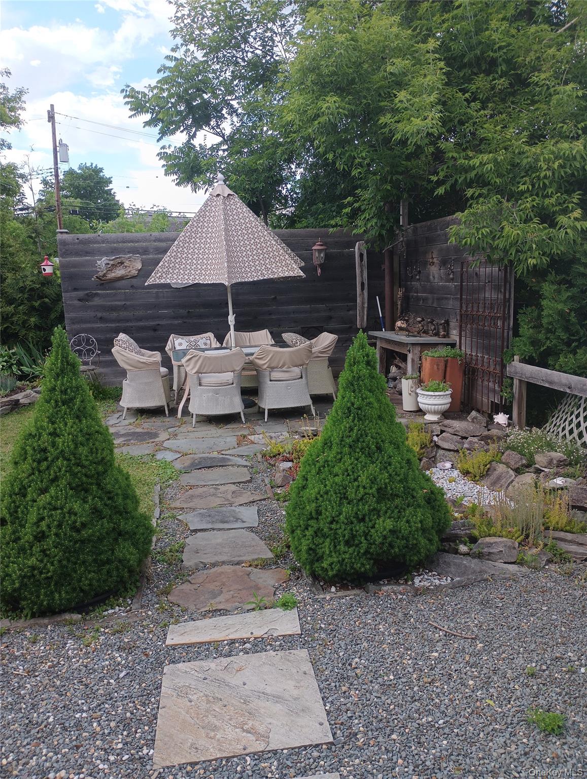 15 River Street – For Sale photo 42