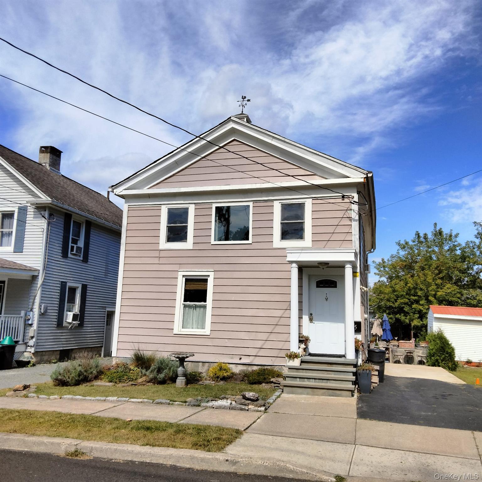 15 River Street – For Sale photo 3