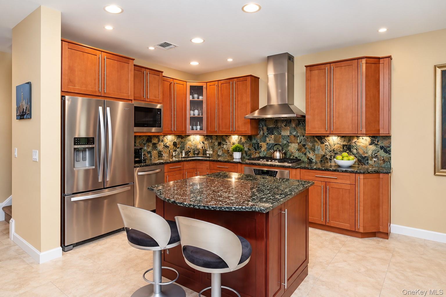 581 Verona Drive – For Sale photo 4