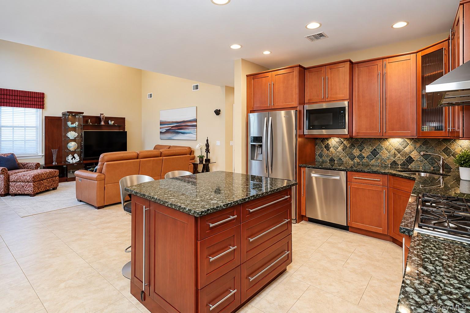 581 Verona Drive – For Sale photo 6