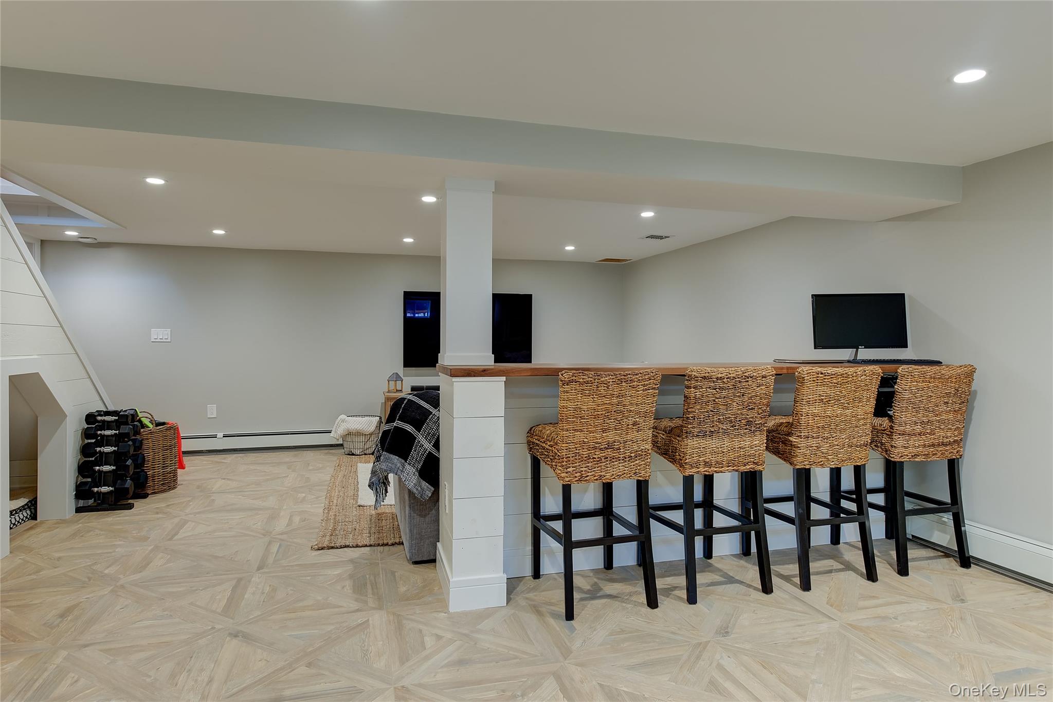 31 Garden Circle – For Sale photo 16