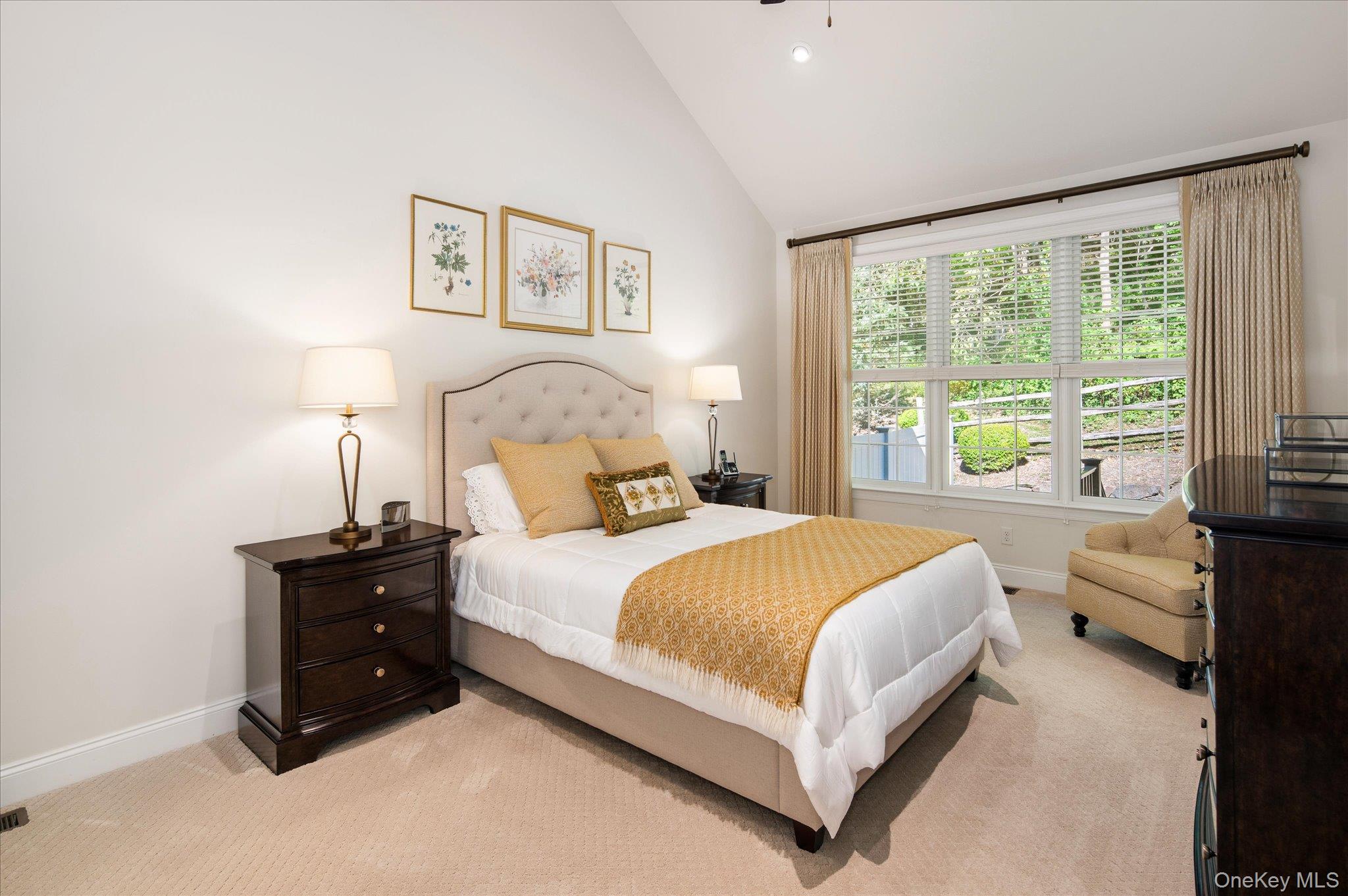 13 Bernheimer Lane – For Sale photo 15