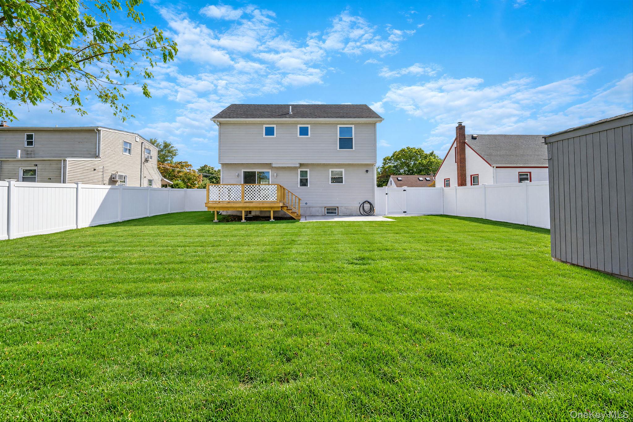 23 Bogart Street – For Sale photo 21