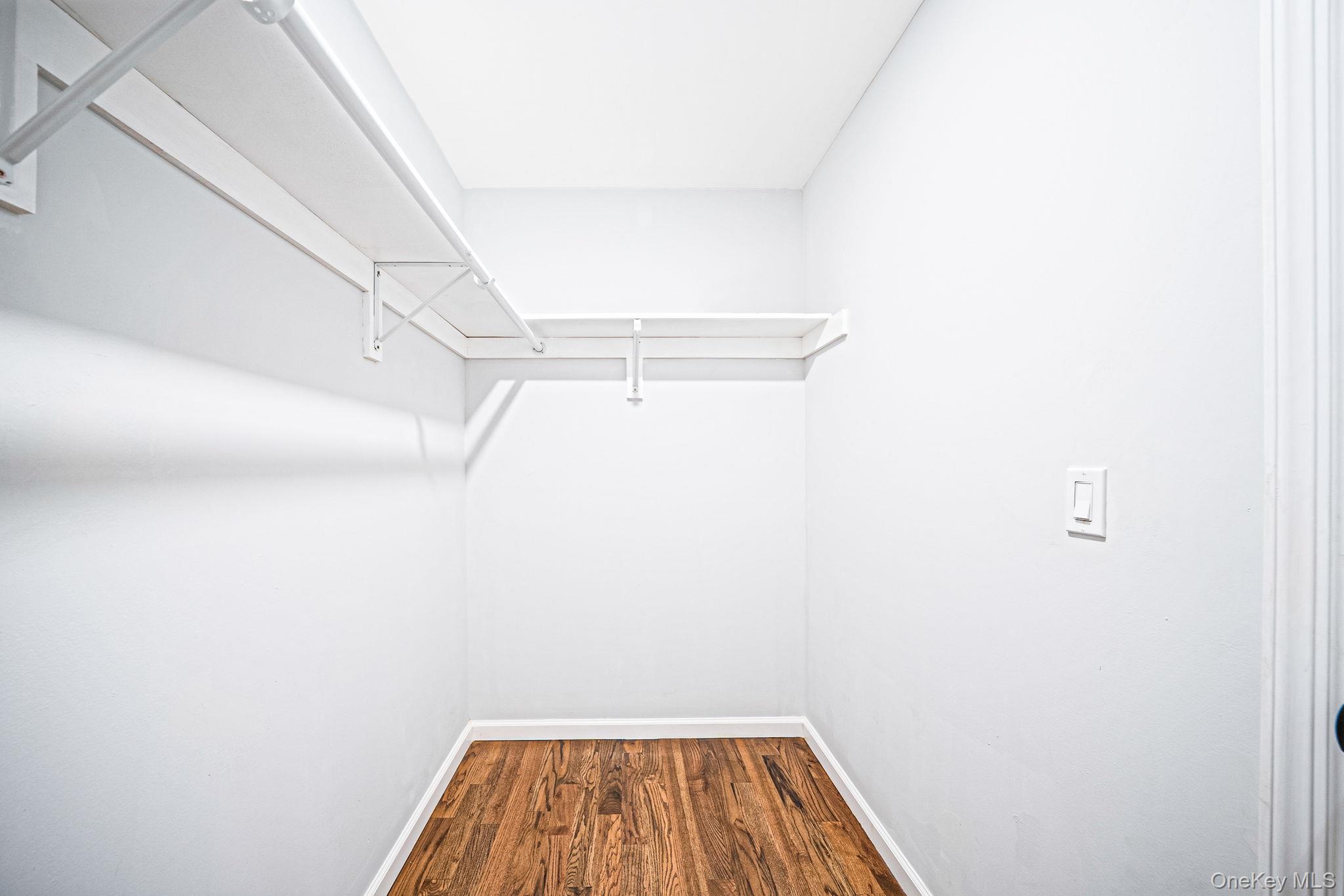 23 Bogart Street – For Sale photo 10