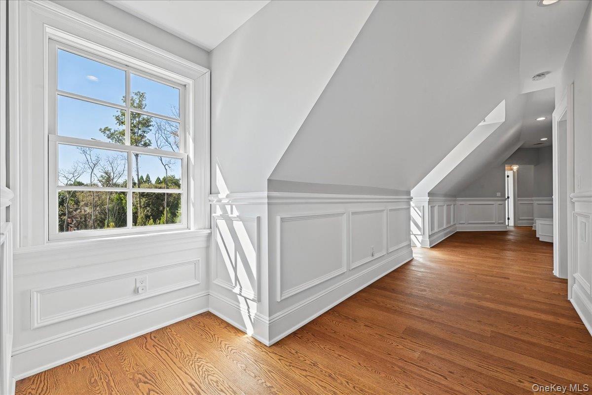 1 Hunters Way – For Sale photo 31