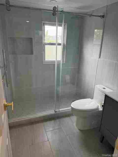 82 Barnyard Ln – For Rent photo 10