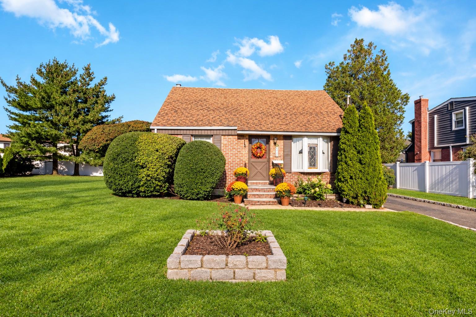 521 Patterson Street – For Sale