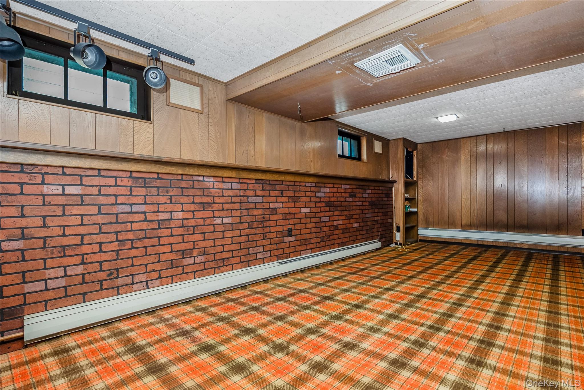 521 Patterson Street – For Sale photo 20