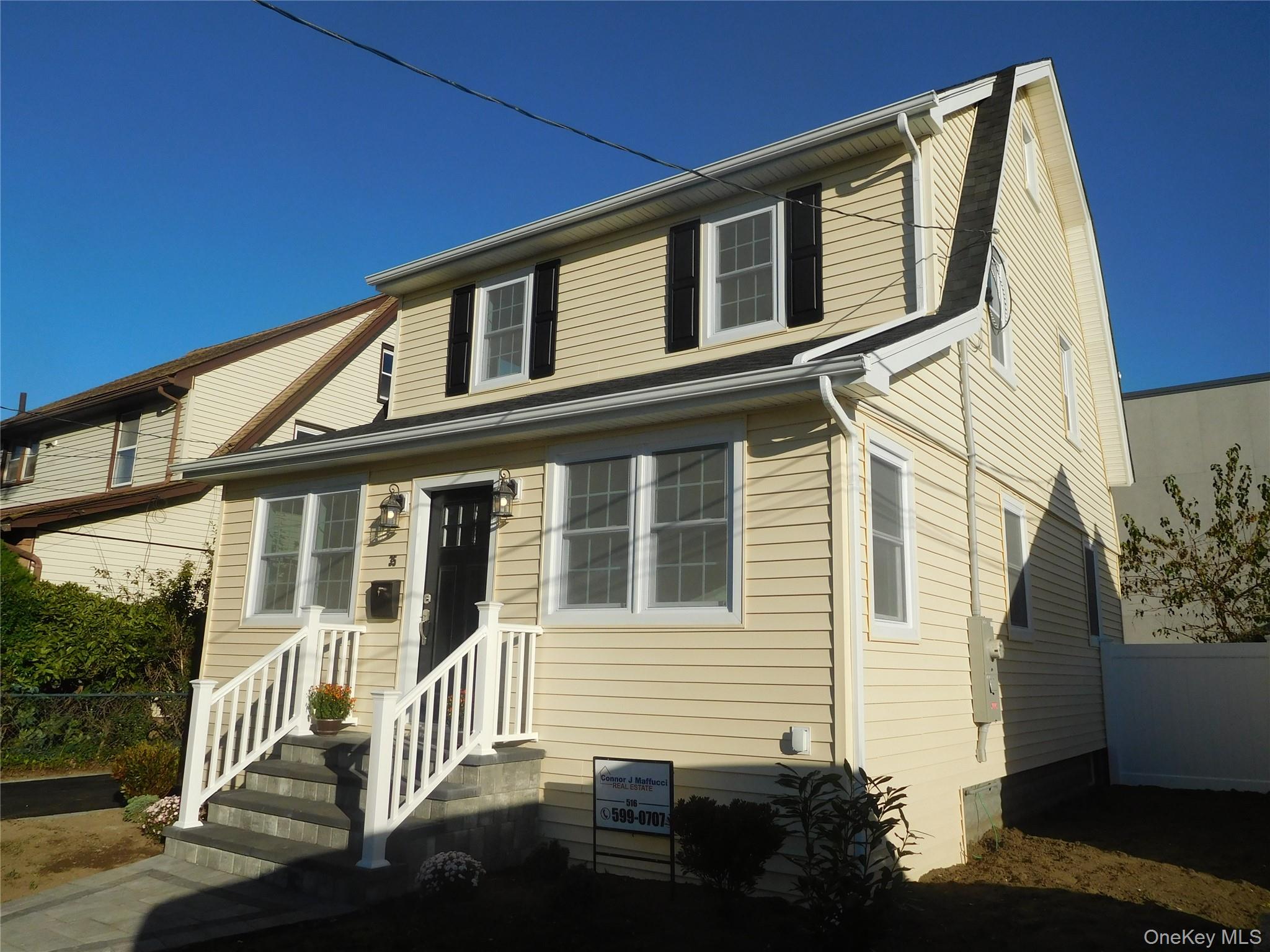 35 Fairview Avenue – For Sale photo 3
