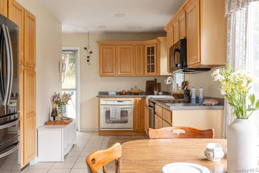 50 Horsepound Road – For Sale photo 3