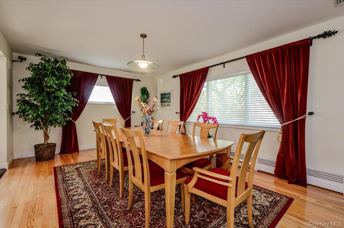 1661 Bay Boulevard – For Sale photo 9