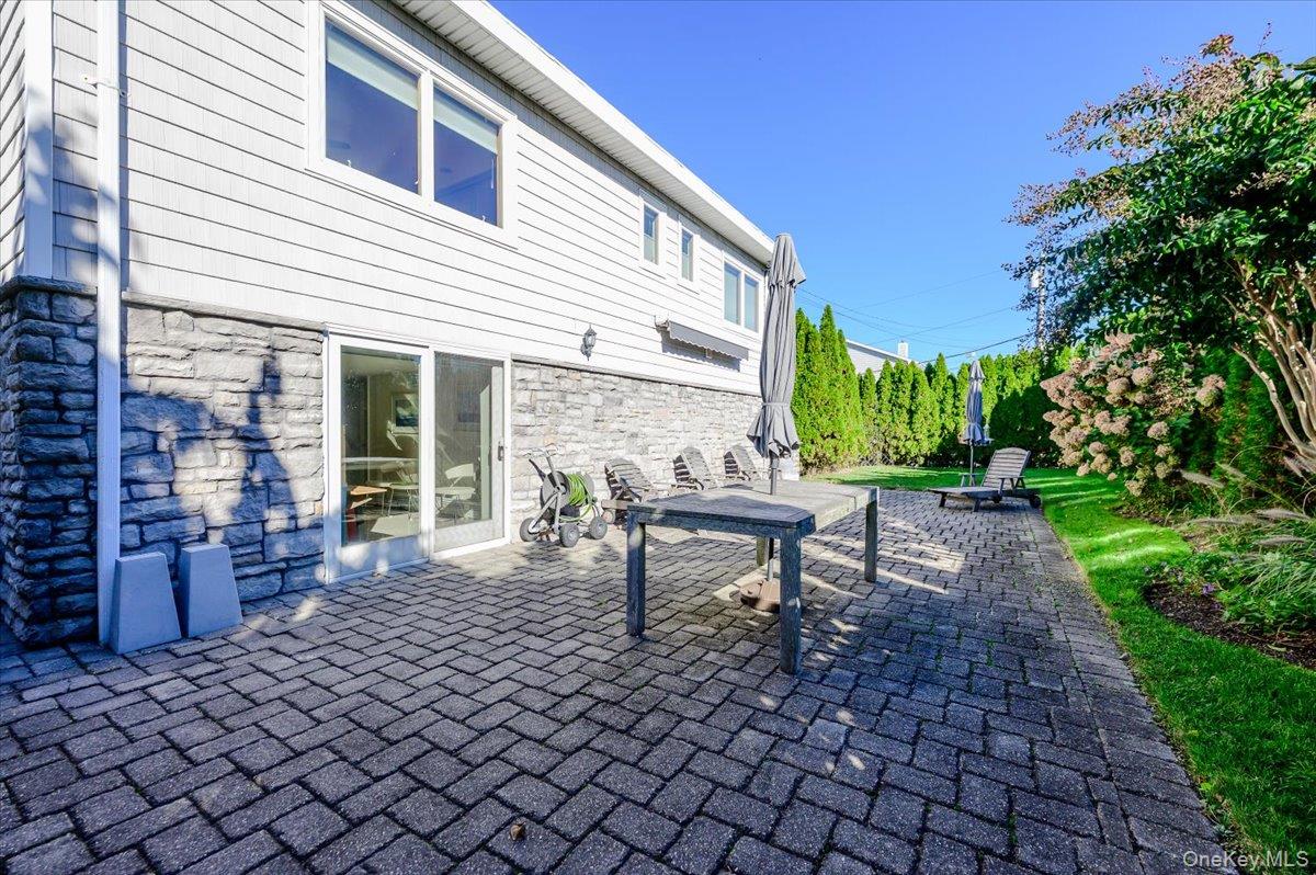 1661 Bay Boulevard – For Sale photo 24