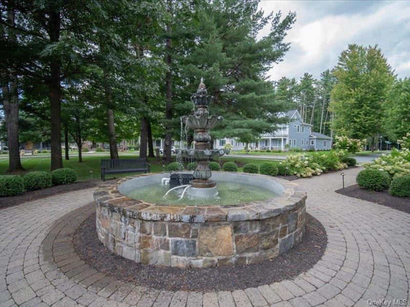 31 Oak Riidge Boulevard – For Sale photo 48
