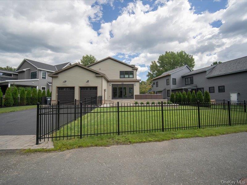 31 Oak Riidge Boulevard – For Sale photo 45