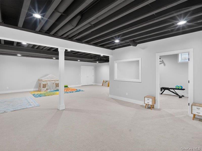 31 Oak Riidge Boulevard – For Sale photo 34