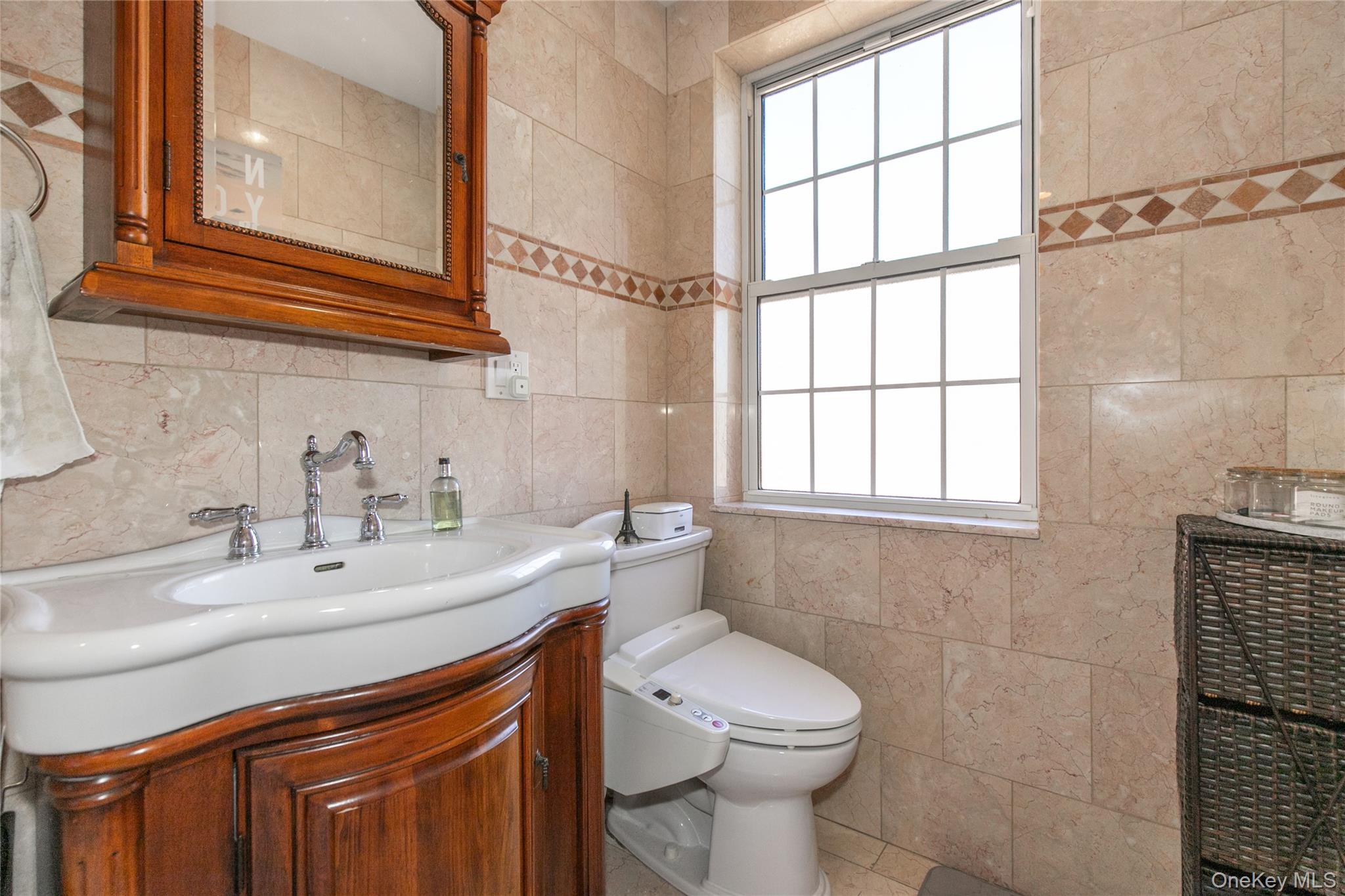 90 Knightsbridge Road, Unit 4J photo 11