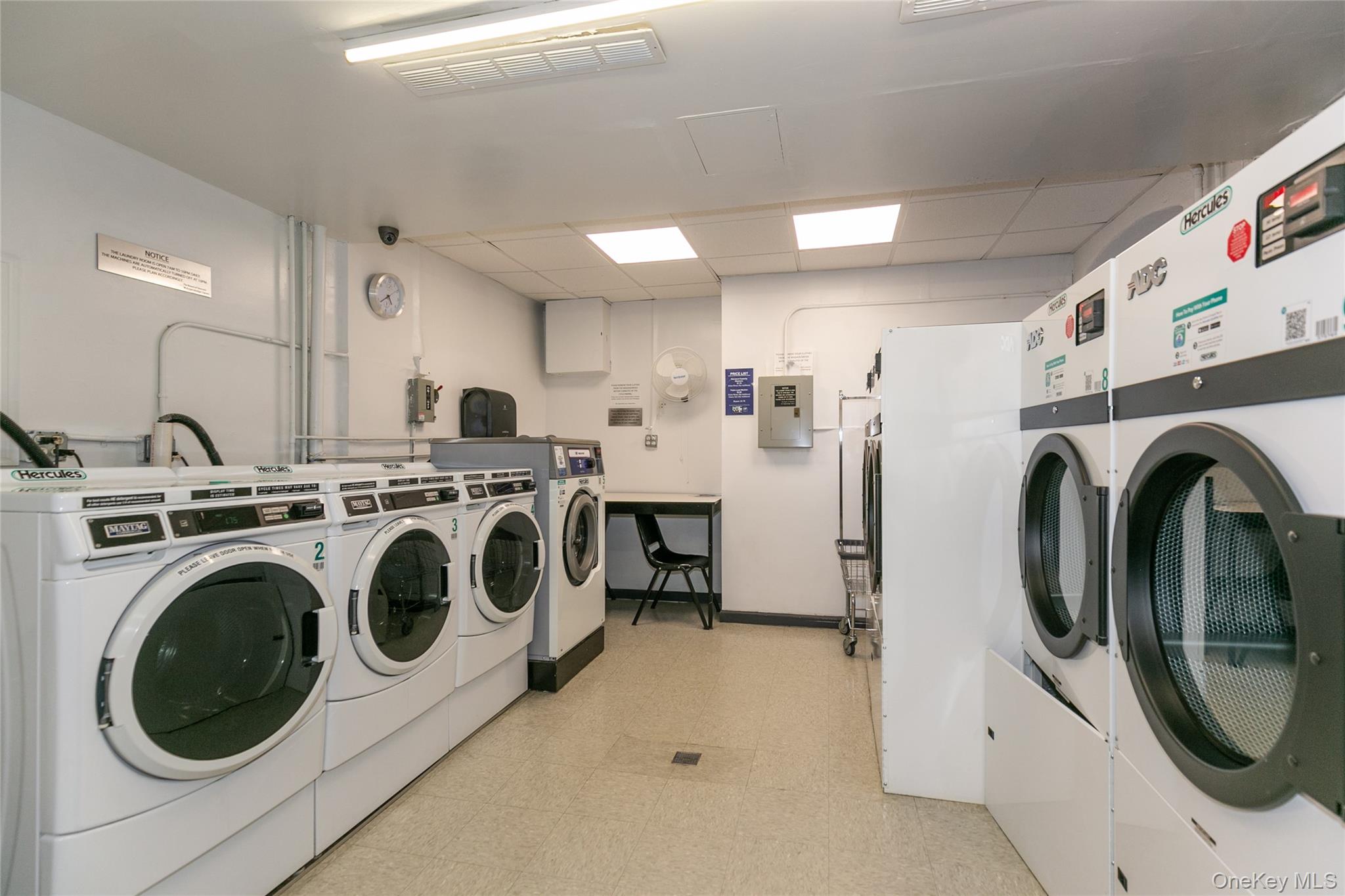 90 Knightsbridge Road, Unit 4J photo 12