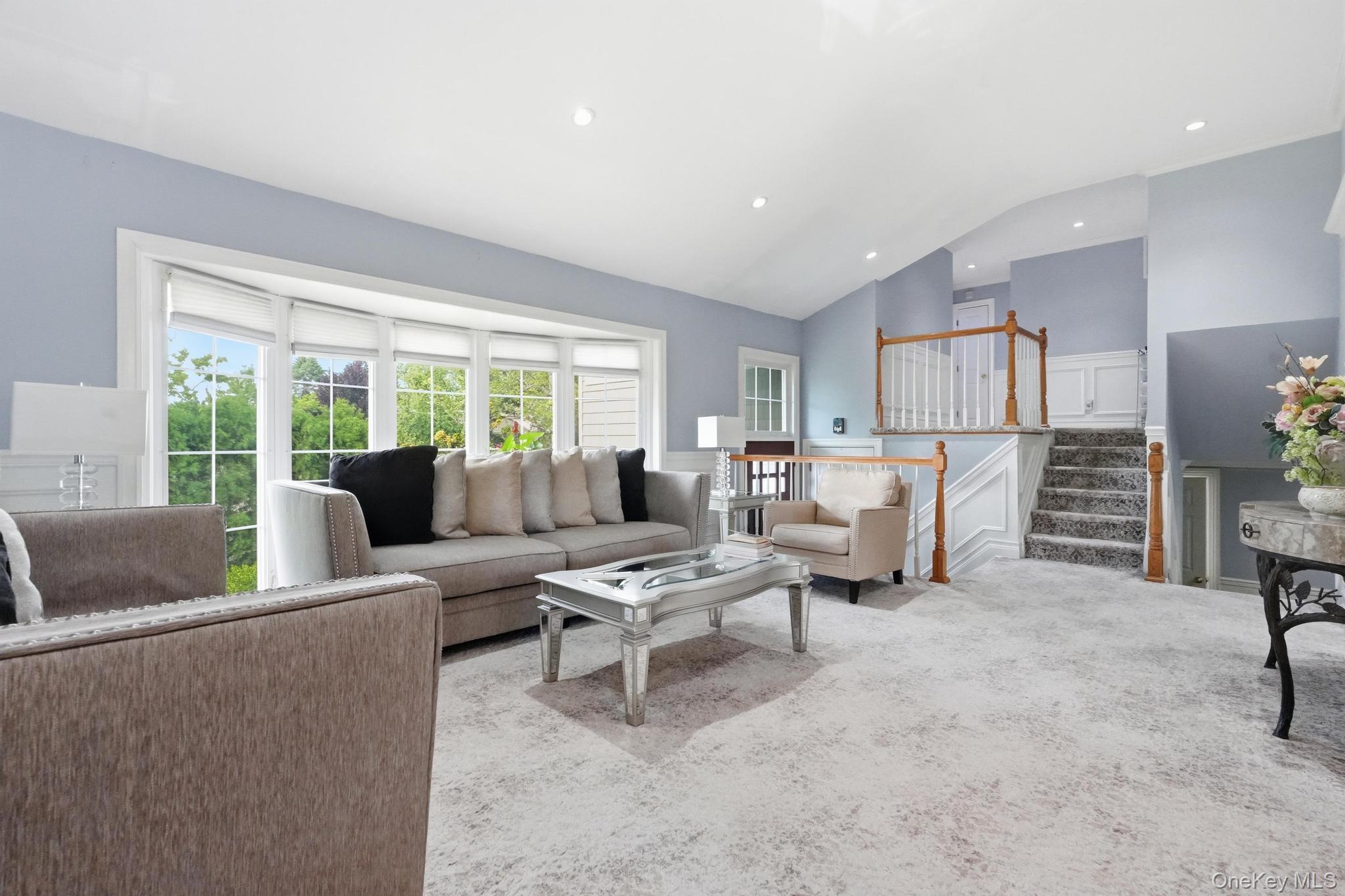 47 Orange Dr – For Rent photo 4