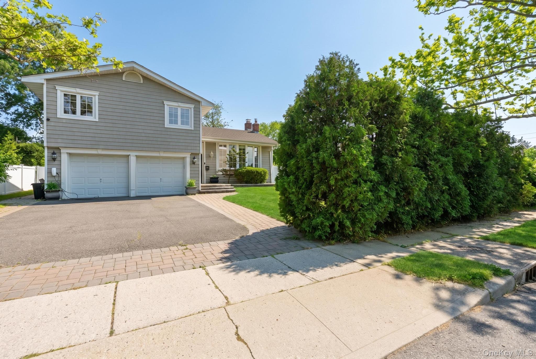 47 Orange Dr – For Rent photo 2