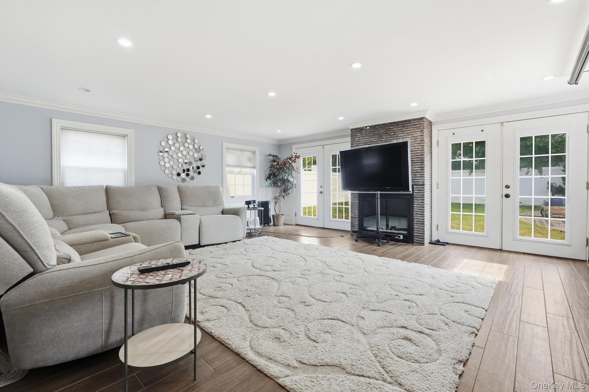 47 Orange Dr – For Rent photo 27
