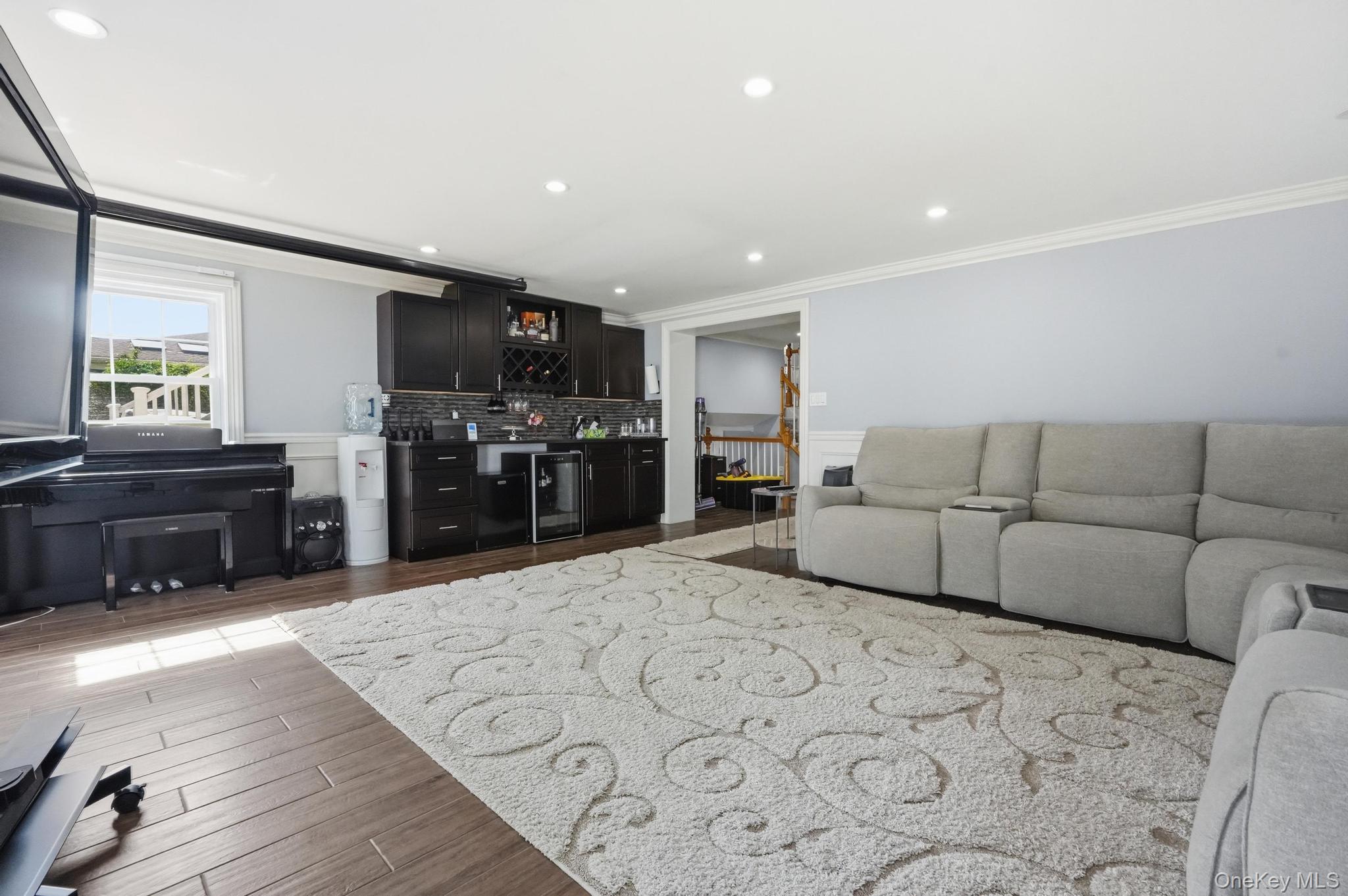 47 Orange Dr – For Rent photo 29
