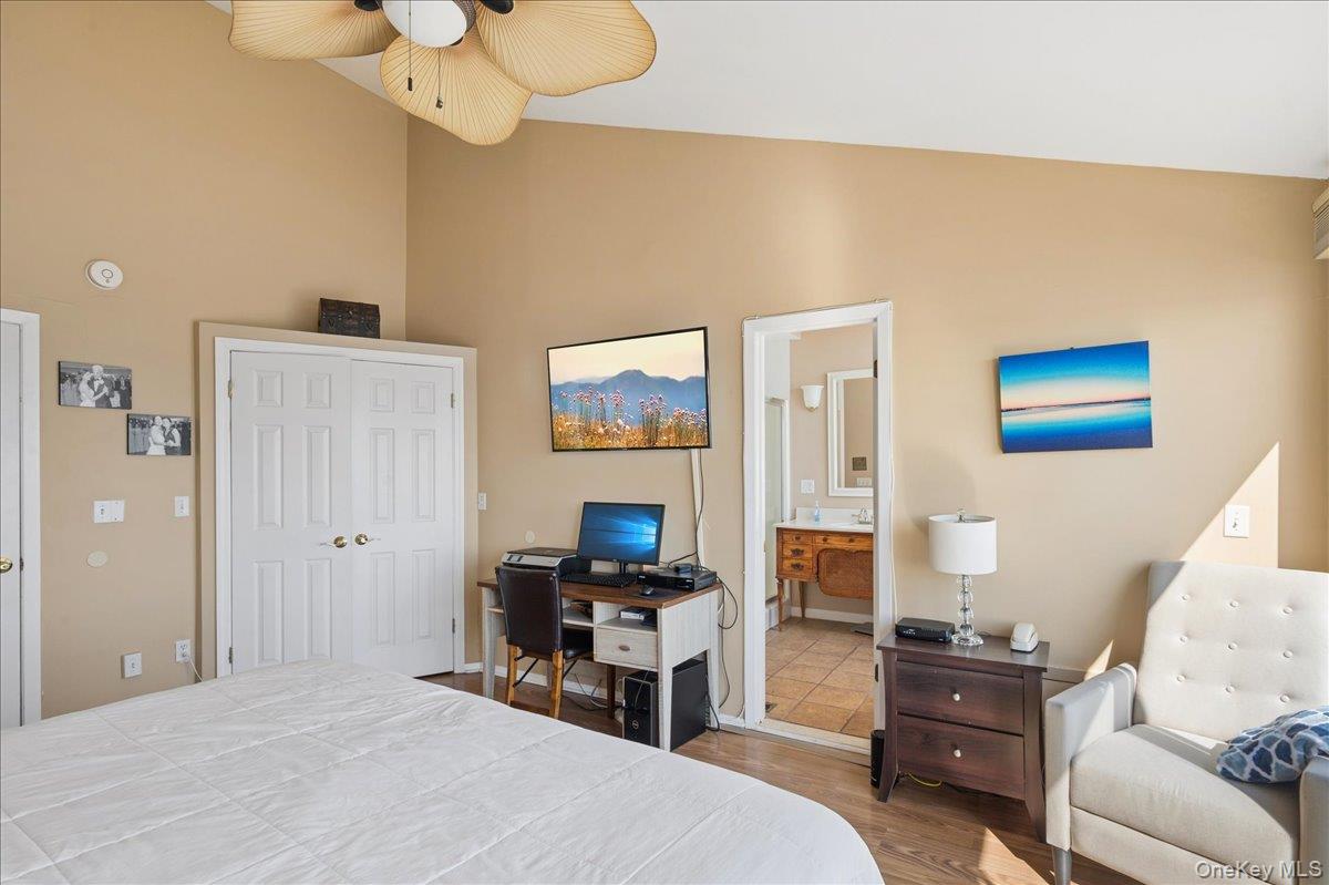 13 Waters Edge – For Sale photo 17