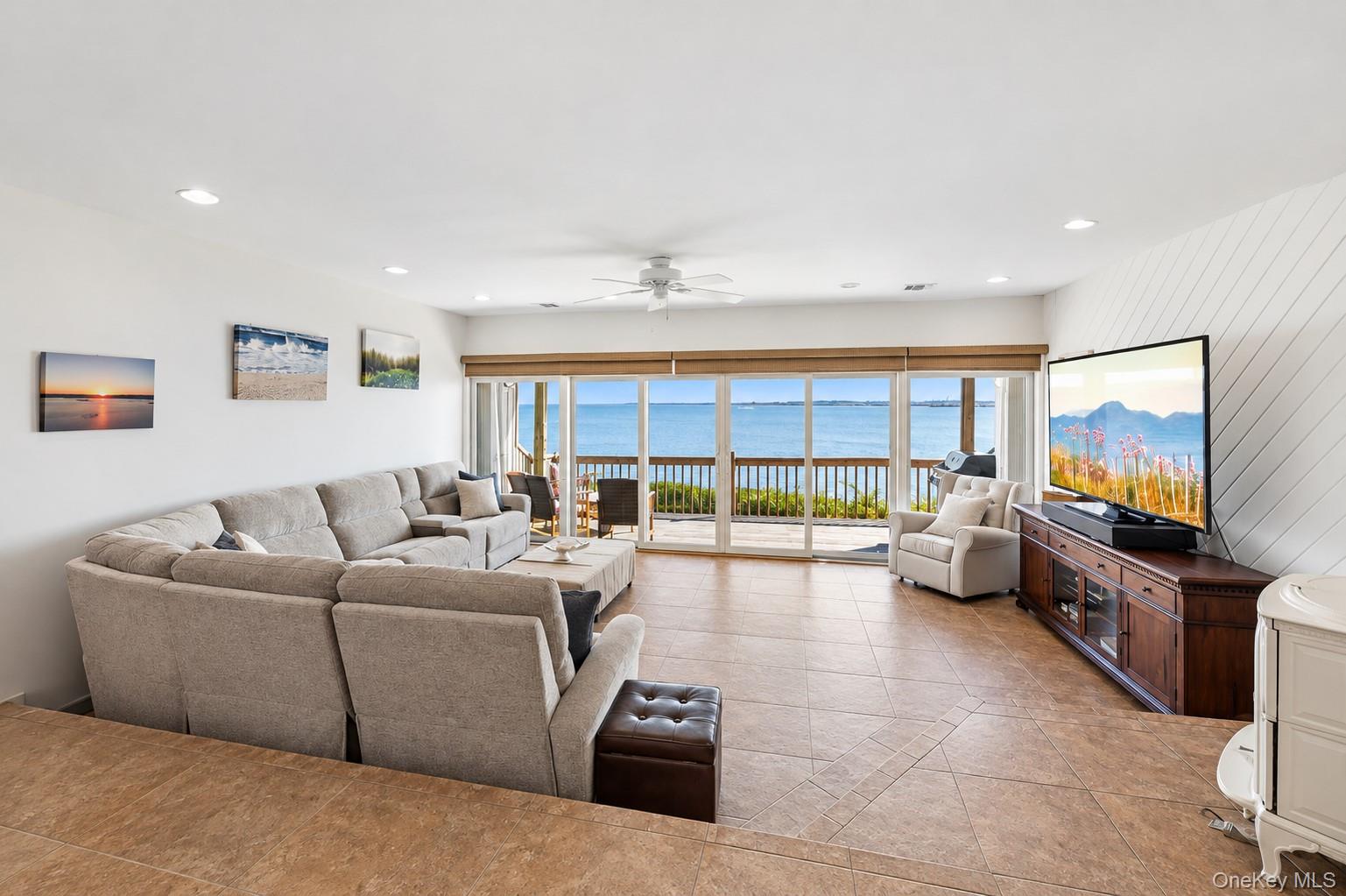 13 Waters Edge – For Sale photo 11