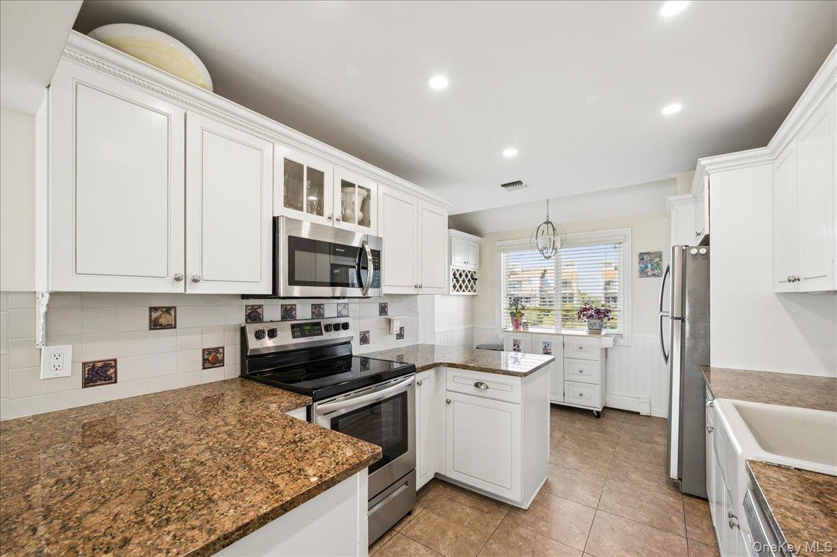 13 Waters Edge – For Sale photo 9