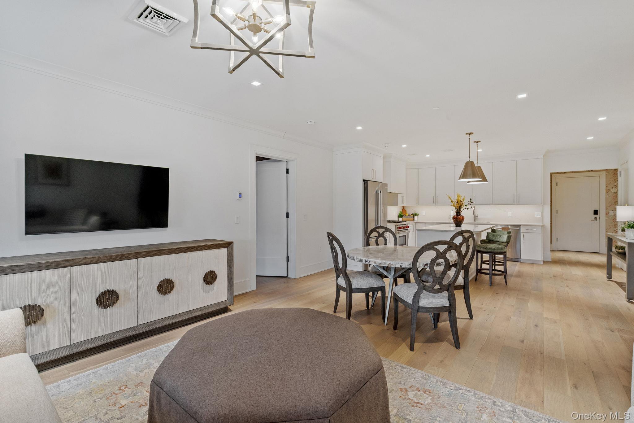 19 Washington Street, Unit 565 photo 7