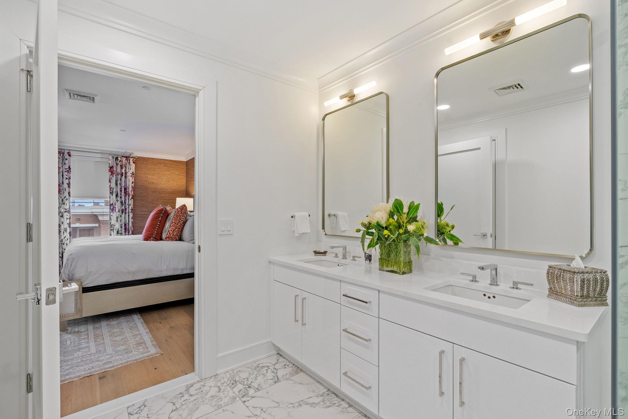19 Washington Street, Unit 565 photo 14