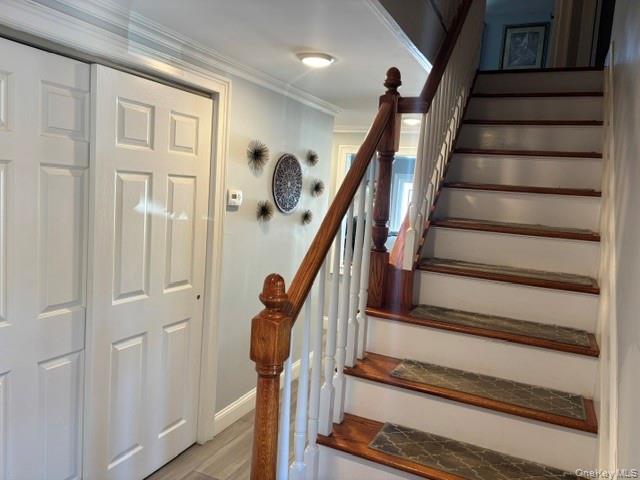 76 Corbin Avenue – For Sale photo 3