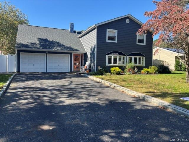 76 Corbin Avenue – For Sale photo 2